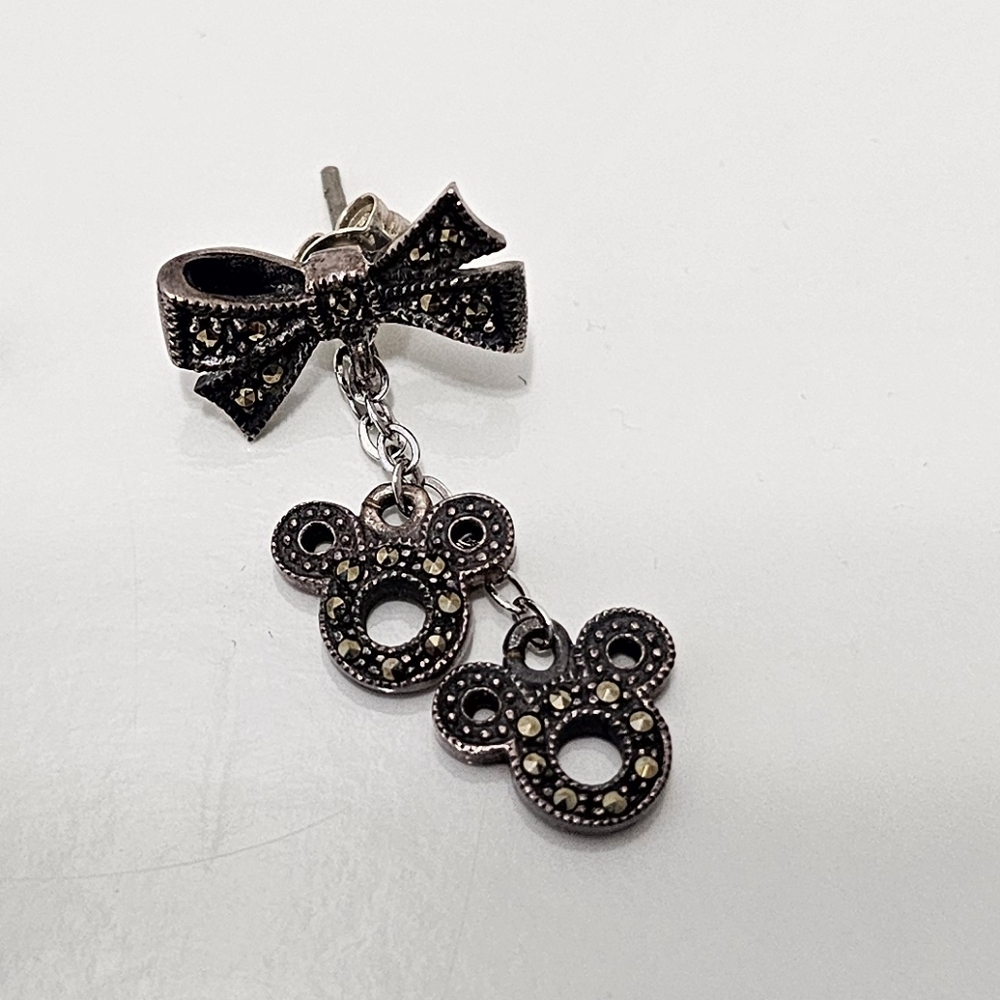🇨🇦 Birks Disney Mickey Mouse Sterling Silver & Marcasite Gemstone Earring